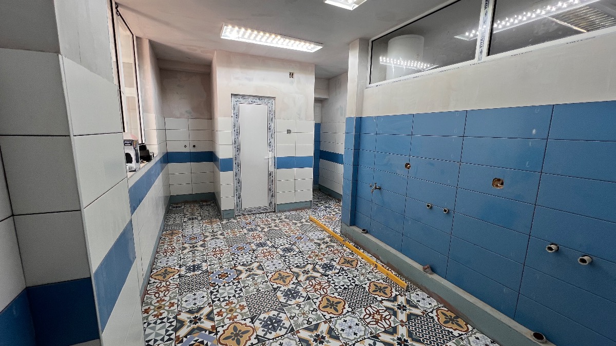WC /