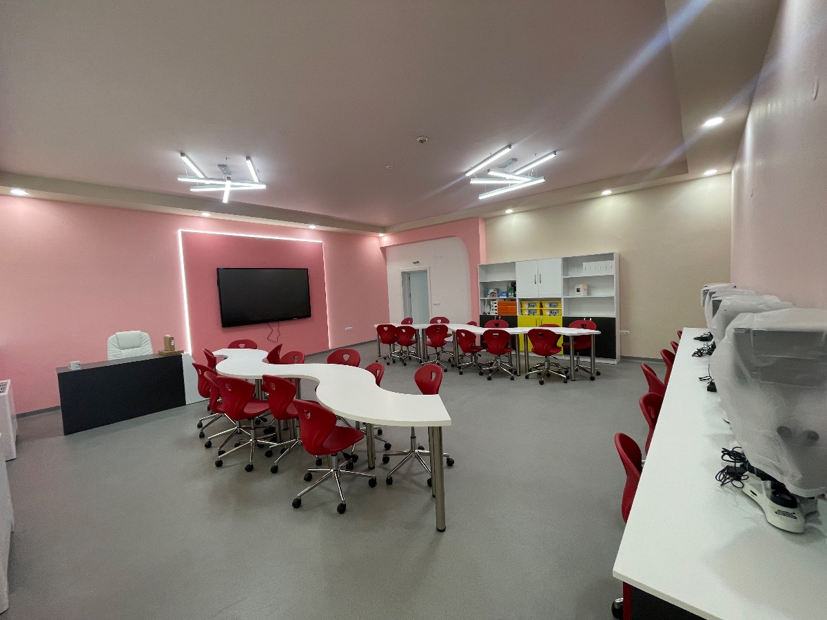 Университетски център - 3